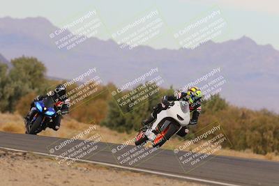 media/Dec-17-2022-SoCal Trackdays (Sat) [[224abd9271]]/Turn 9 Side (245pm)/